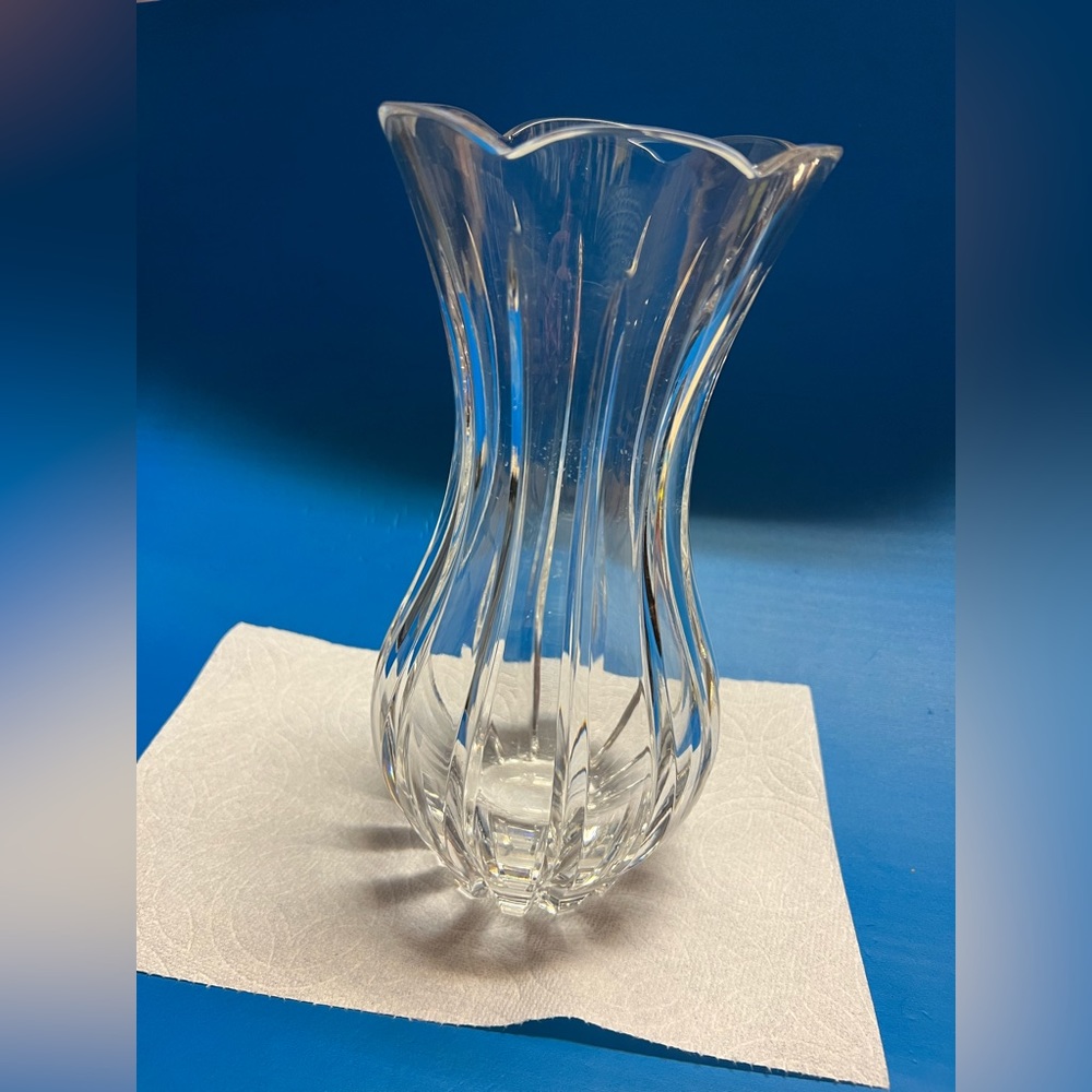 Cut crystal glass Tulip vase 10”
